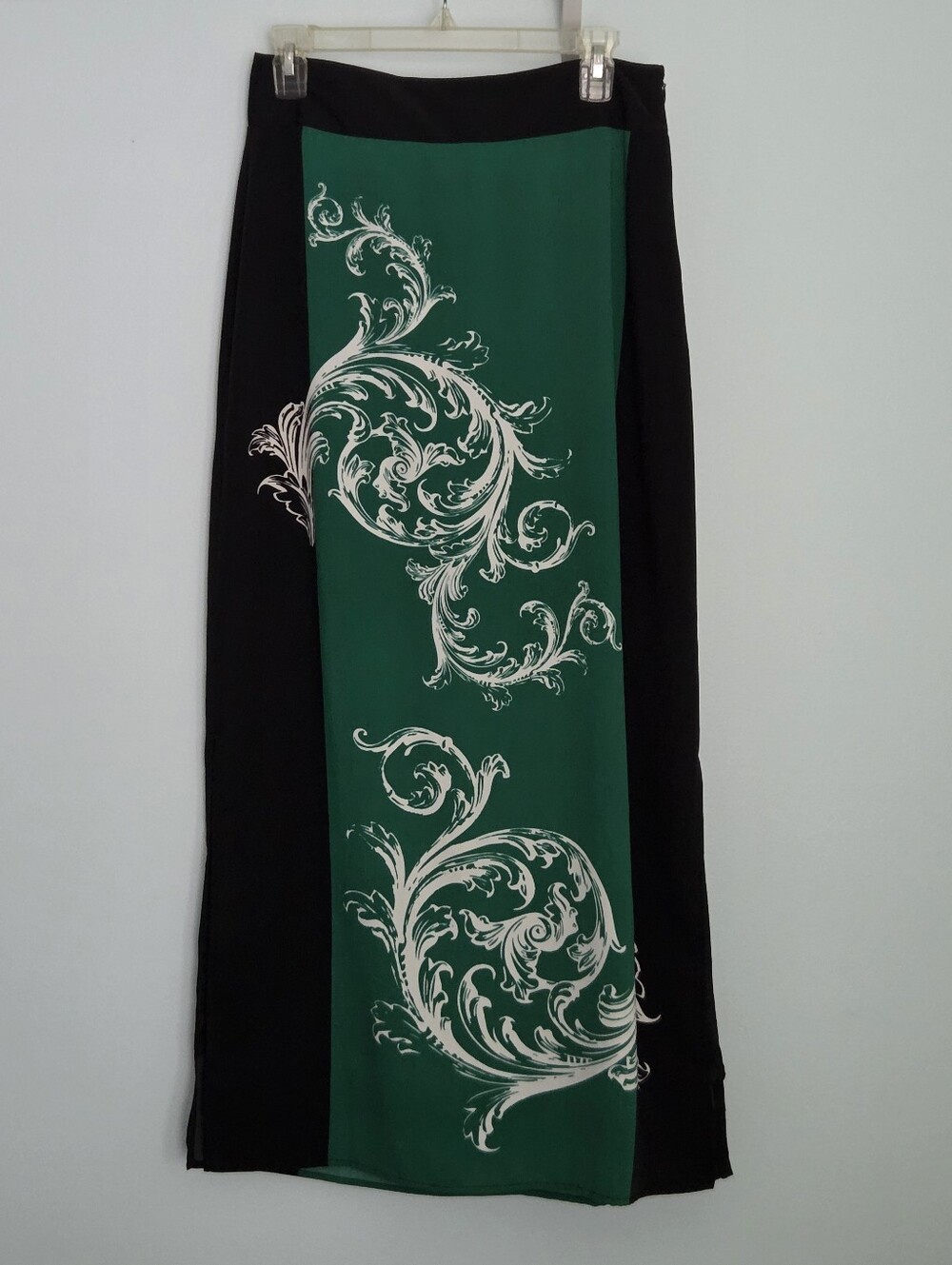 EUC G.I.L.I. Colorblock Scroll Design Maxi Skirt - Sz 6
